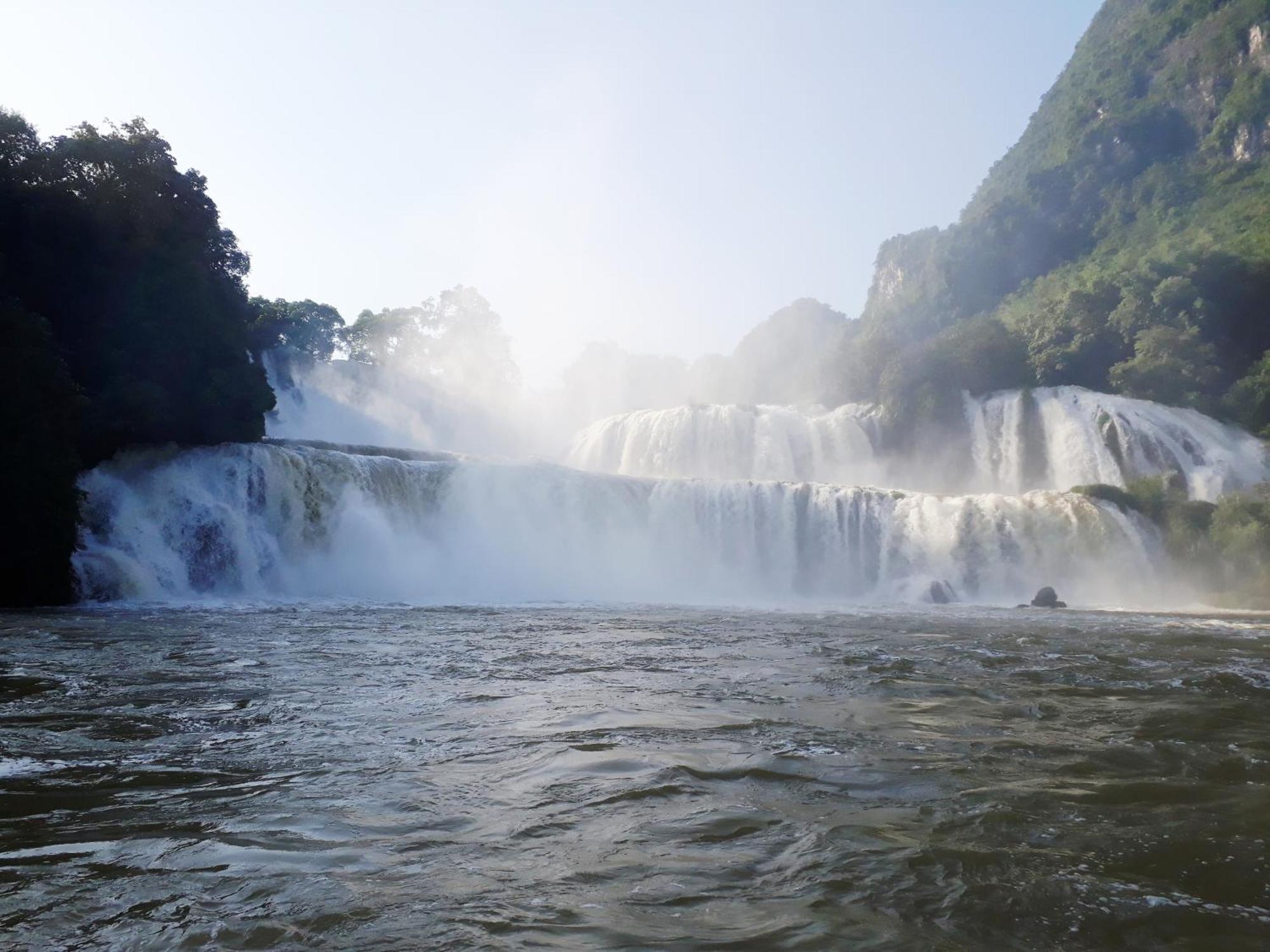 Yến Nhi Bản Giốc Homestay - Nhà sàn đá cổ Cao Bang Exterior foto