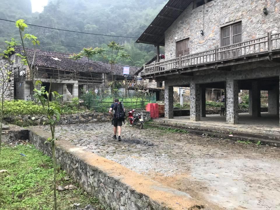 Yến Nhi Bản Giốc Homestay - Nhà sàn đá cổ Cao Bang Exterior foto